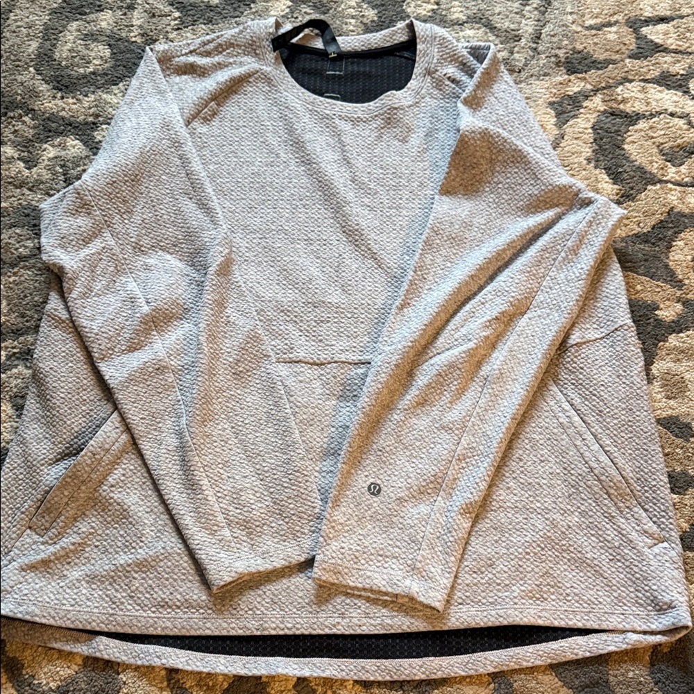 lululemon athletica Men's Light Gray Textured Sweatshirt (very good condition)